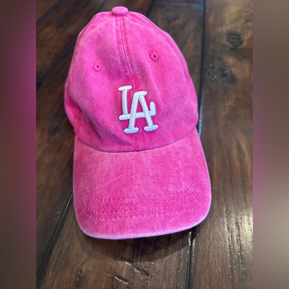 Accessories - LA Embroidered Baseball Hat-Pink